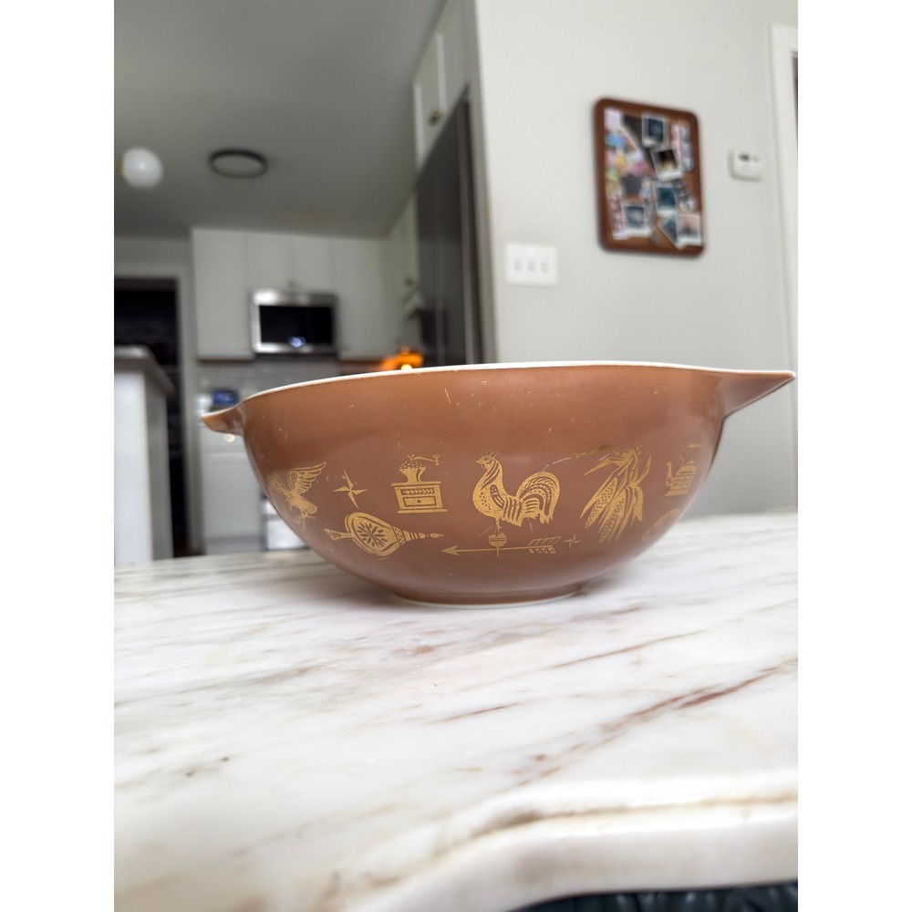 Vintage Pyrex Early American Cinderella 4 Qt Mixing Bowl #444 Brown Gold - Picture 3 of 9